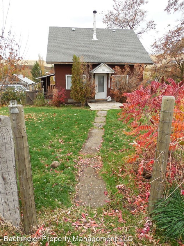 Primary Photo - 3 br, 1 bath House - 603 S Water St
