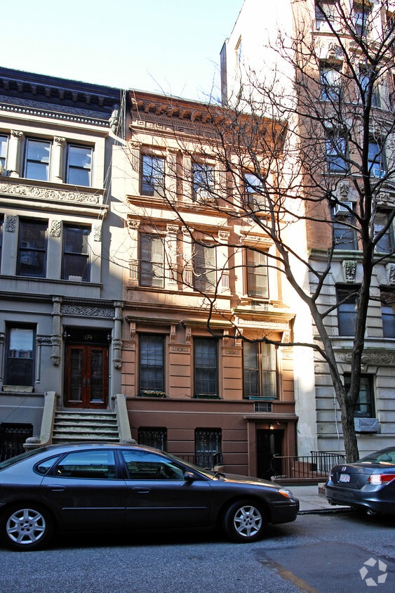 Primary Photo - 316 W 83rd St