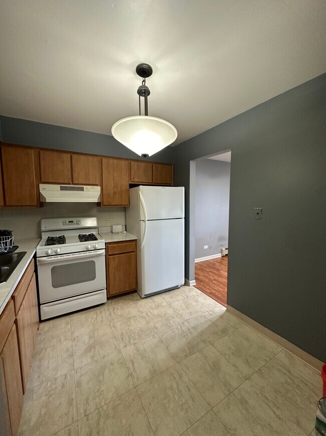 Foto del edificio - 6670 S Brainard Ave