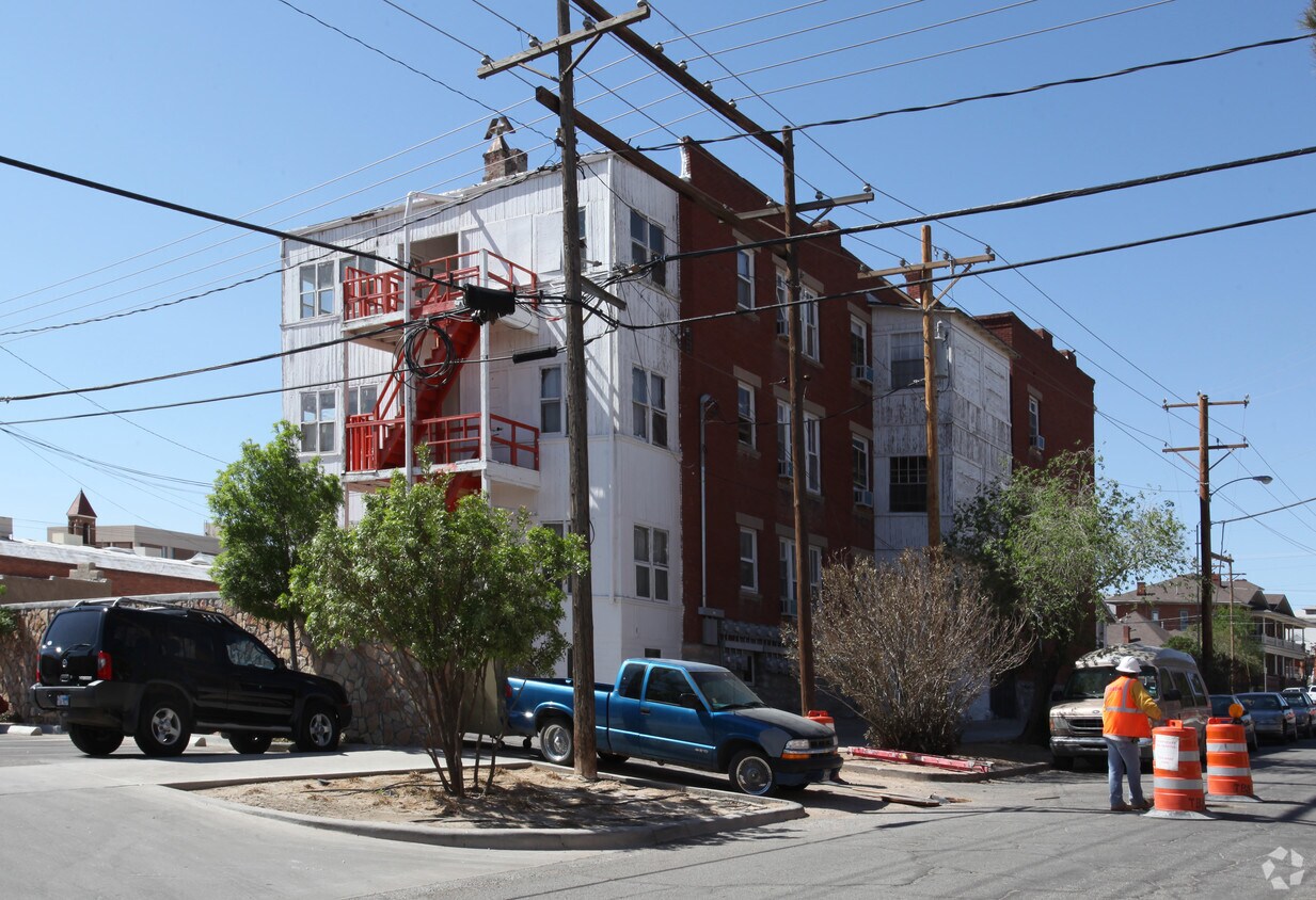 Foto del edificio - 1116 N Oregon St