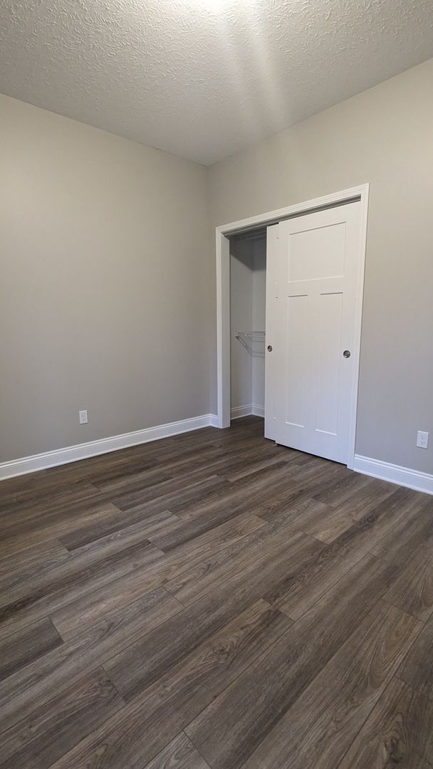 Building Photo - 2 Bedroom ranch Treadway Ponds Cluster Homes