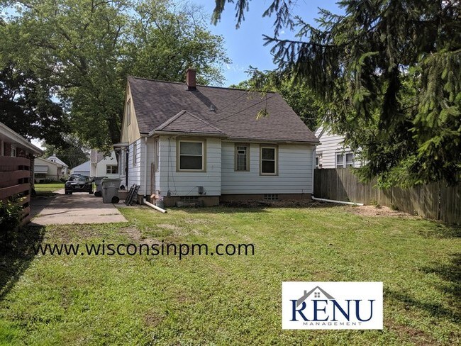 Building Photo - Cozy Single Family Home