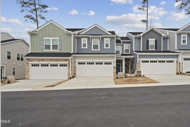 Photo - 161 Cabernet Dr Townhome