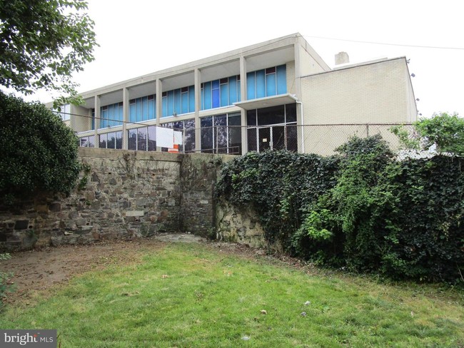 Foto del edificio - 6411 Old York Rd