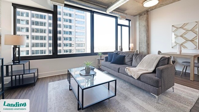 Building Photo - 5201 Leesburg Pike