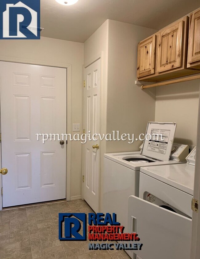 Foto del edificio - Cute Single-Family Home Available!!