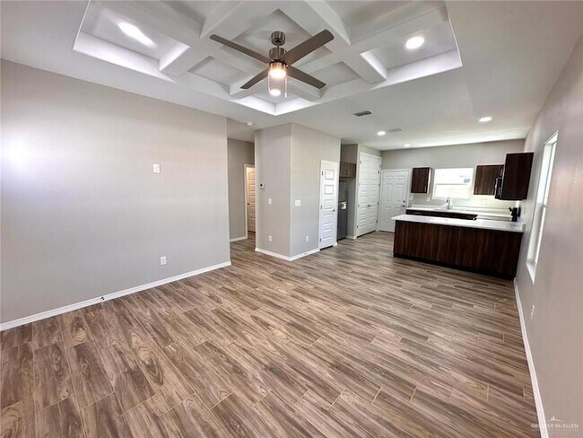Foto del edificio - 4000 Walnut Ave