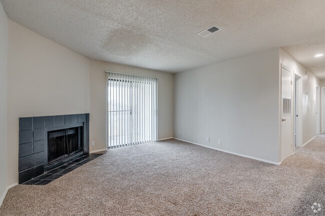 3BR, 2BA - 1100SF - Living Room - The Arden Overlook