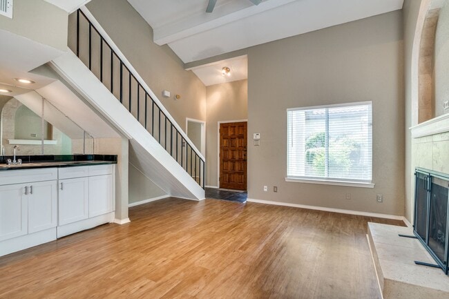 Photo - 18040 Midway Road 255 Apartment