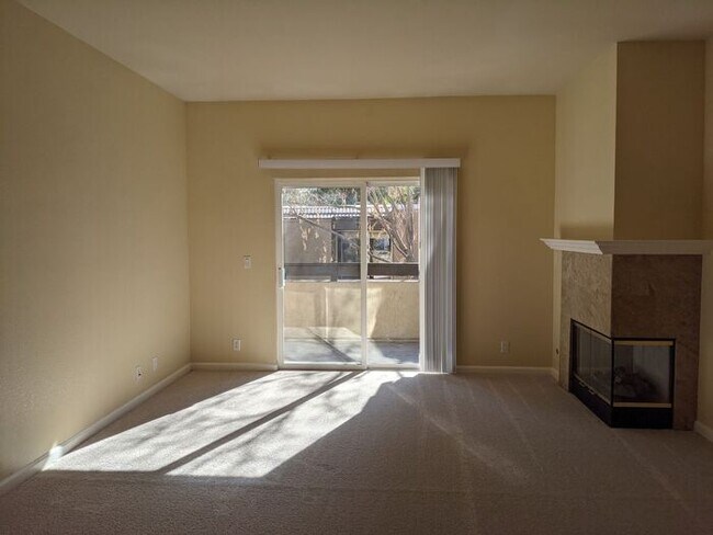 Building Photo - 297 Tradewinds Dr