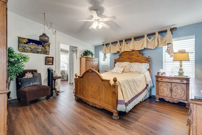 Foto del edificio - Charming Furnished Home in Age-Restricted ...