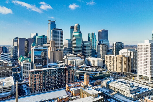 Skyline Aerial of the neighborhood.