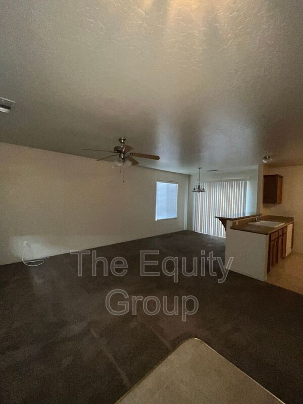 Building Photo - 1618 Paseo Del Lago