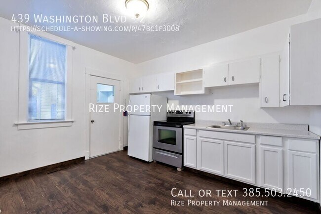 Foto del edificio - 439 Washington Blvd
