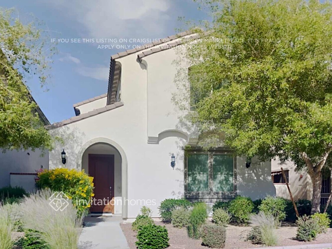 Foto principal - 3041 N Clanton St