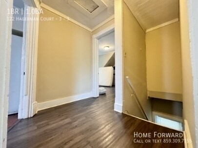 Foto del edificio - 122 Hagerman Ct