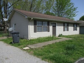Building Photo - 136 New Gritton Ave