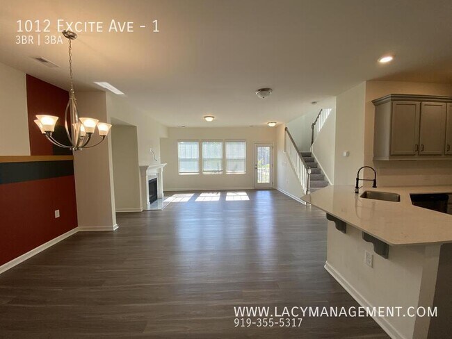Building Photo - 1012 Excite Ave