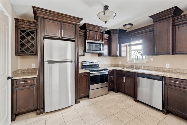 Foto del edificio - 110 Colorado St