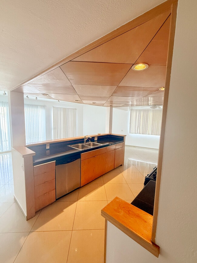 Building Photo - Selene Apartments