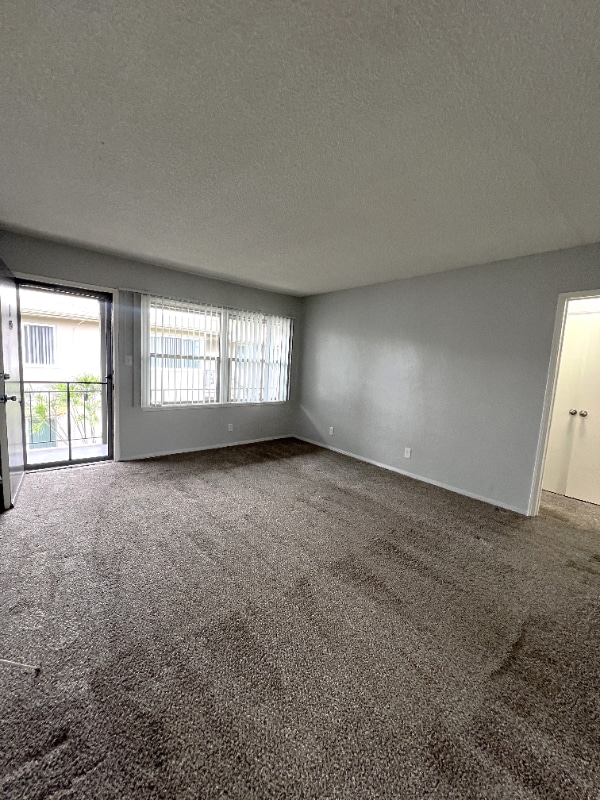 Foto del edificio - 722 E Carson St