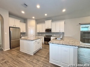 Building Photo - 638 Arroyo Loma