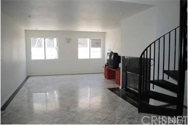 Building Photo - 14937 Dickens St