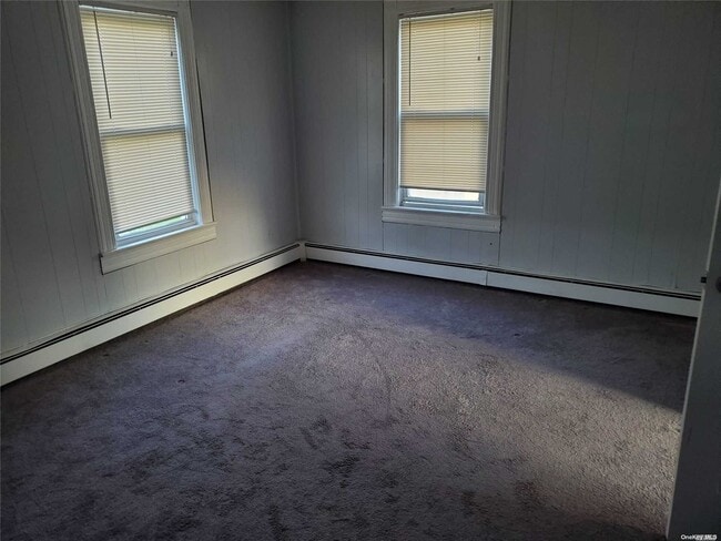 Building Photo - 12 Charles St