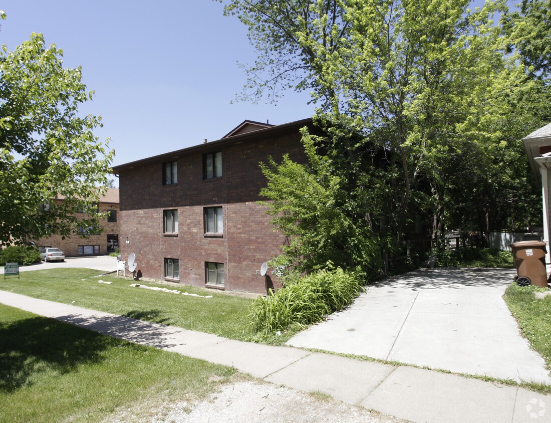 Foto del edificio - 4620 Meredeth Street