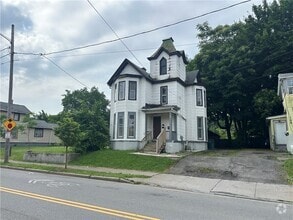 Building Photo - 113 Clifford Ave