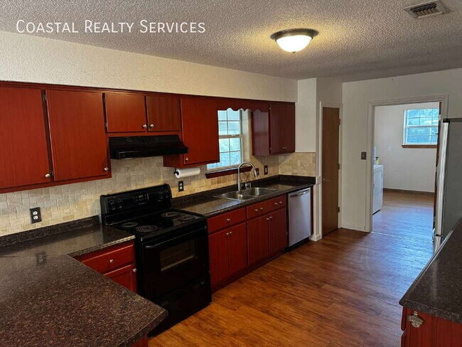Foto del edificio - 3613 Burton Cir