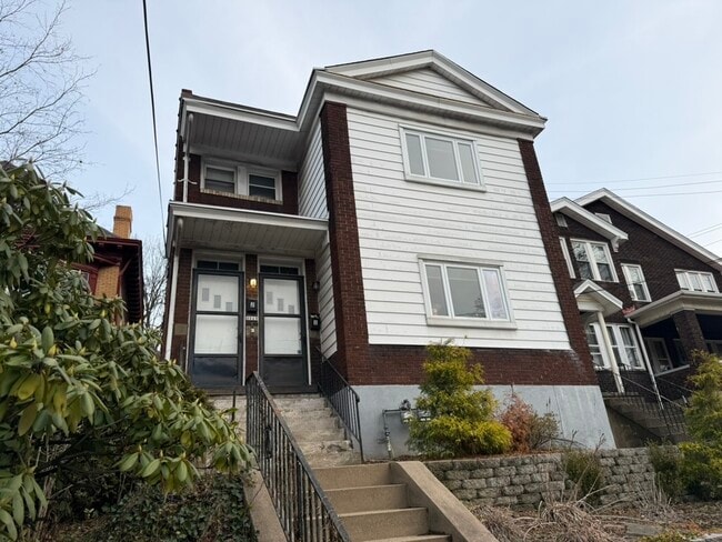 Building Photo - 3518 Beechwood Blvd