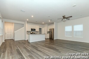 Building Photo - 6510 Casina Bend