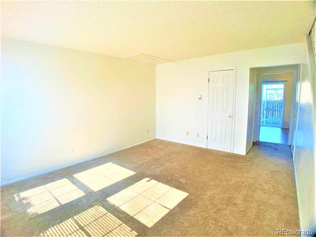 Foto del edificio - 976 S Iola St