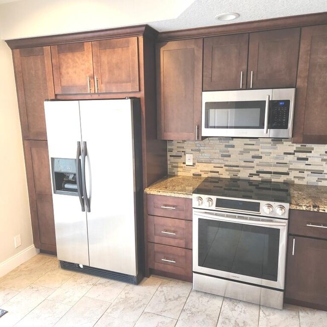 Foto del edificio - 9835 NW 57th Manor
