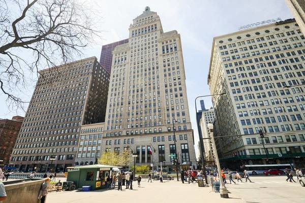 Foto del edificio - 310 S Michigan Ave