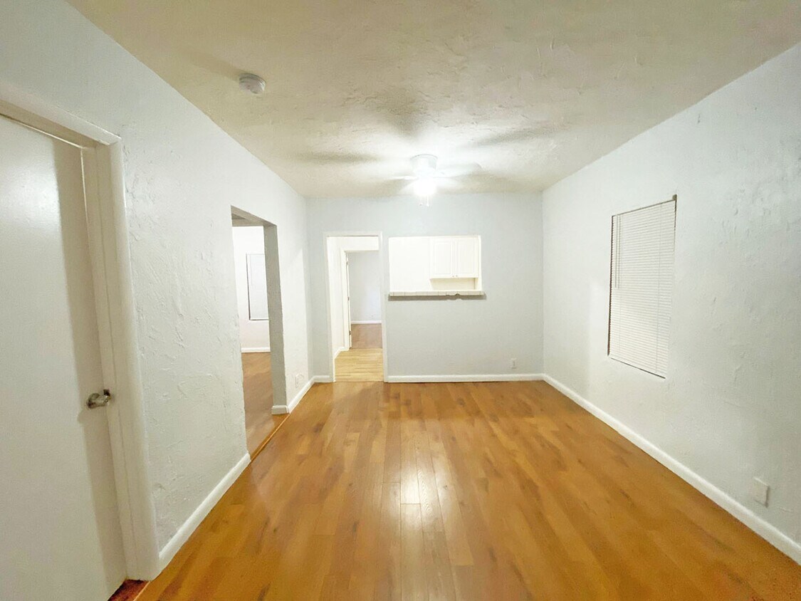 Photo - 532 NW 13th Ave (Fort Lauderdale, FL)