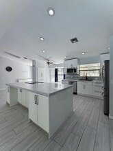 Building Photo - 15684 86th Way N