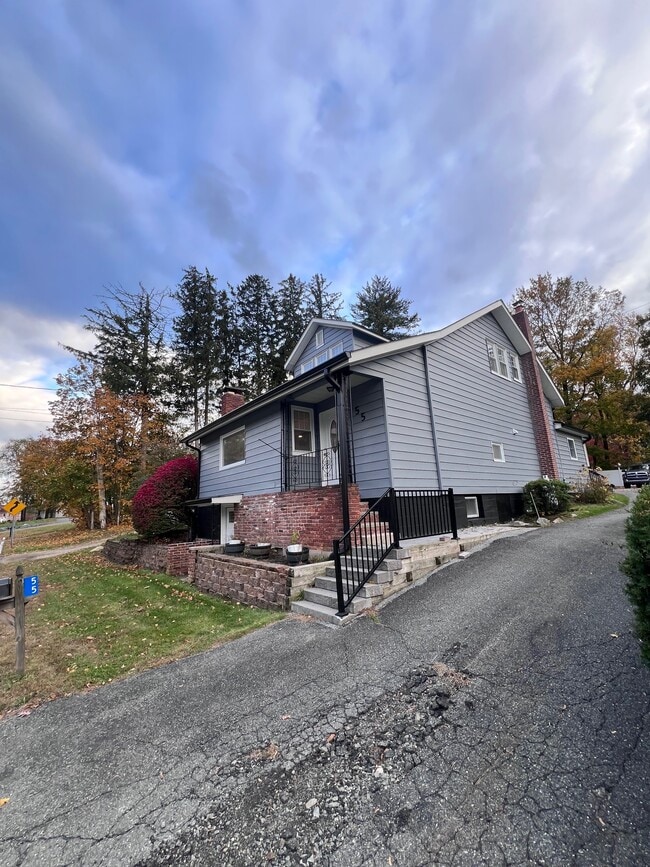 Building Photo - 55 NJ-181