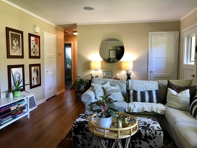 Foto del edificio - 1332 Hunt Ave