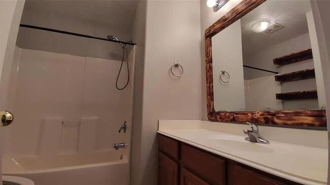 Building Photo - 16287 Long Valley Ct