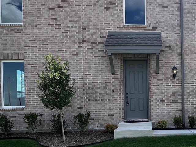 Foto del edificio - 2616 Rolling Mdw Rd