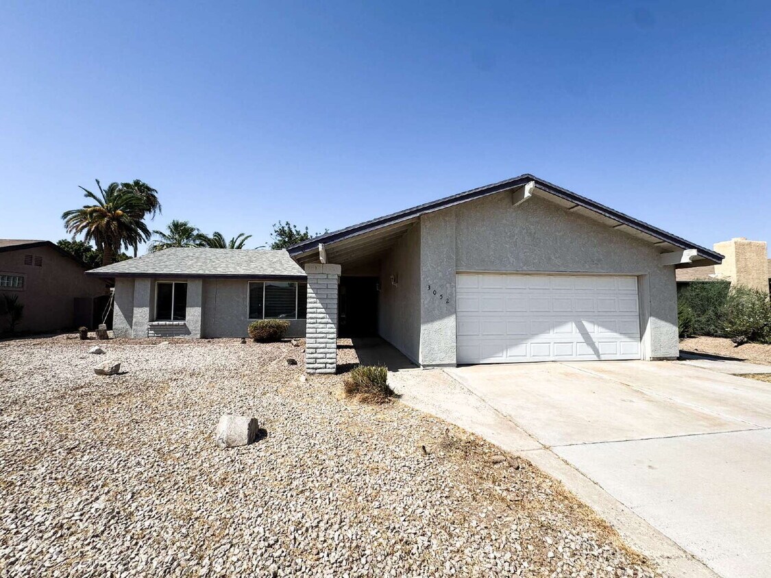 Primary Photo - "Charming 3-Bed Oasis with 2 Baths and 170...