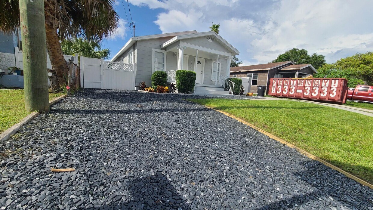 Foto principal - 2519 W Walnut St