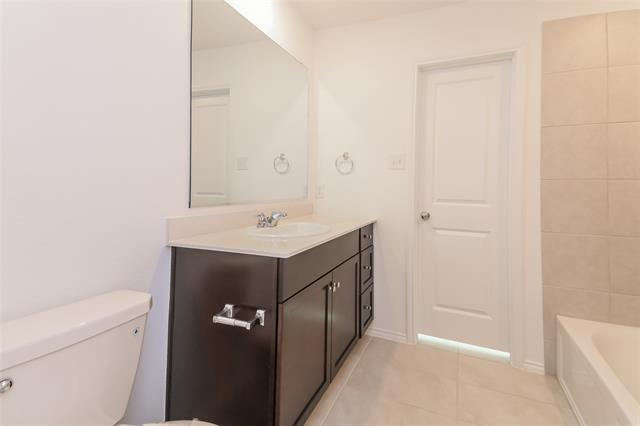 Foto del edificio - 5733 Rockrose Ln