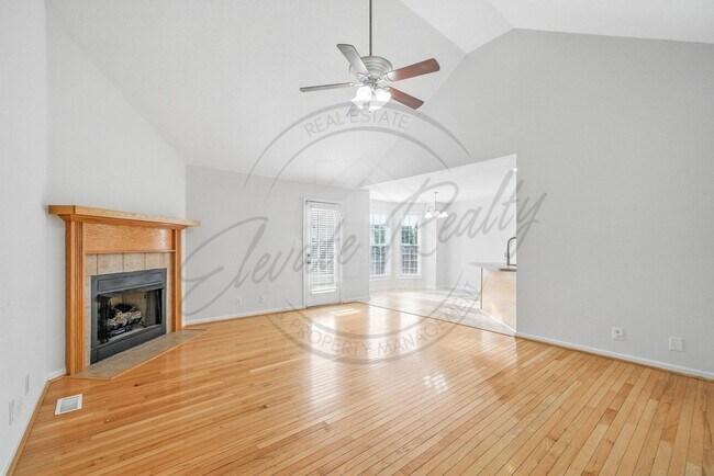 Foto del edificio - Charming 3 Bedroom Ranch in Clarksville!