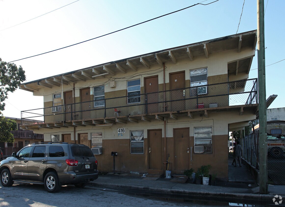 Primary Photo - 416 SW Avenue C Pl