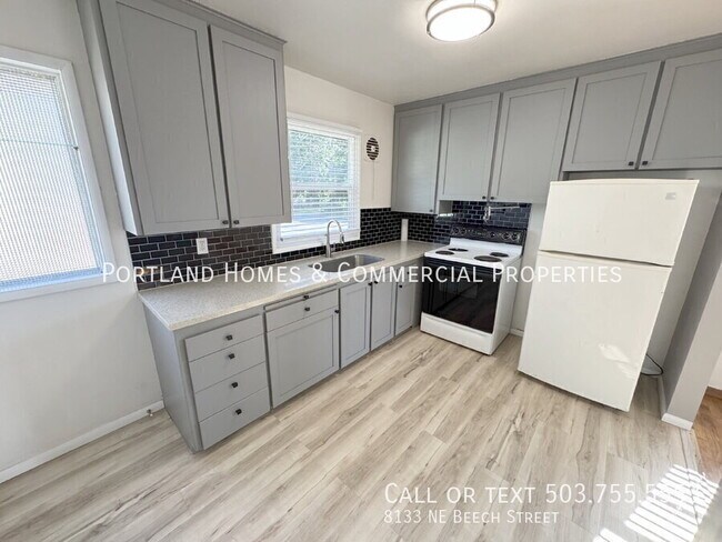 Foto del edificio - 8133 NE Beech St