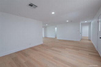 Building Photo - 7942 Hammerly Blvd