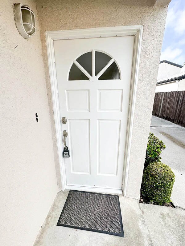 front door - 2224 Curtis Ave